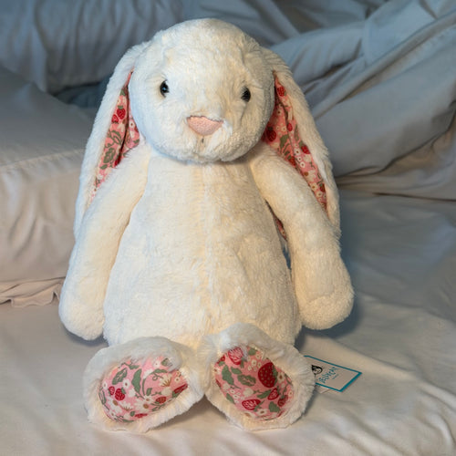 Blossom Cream Bunny Berry