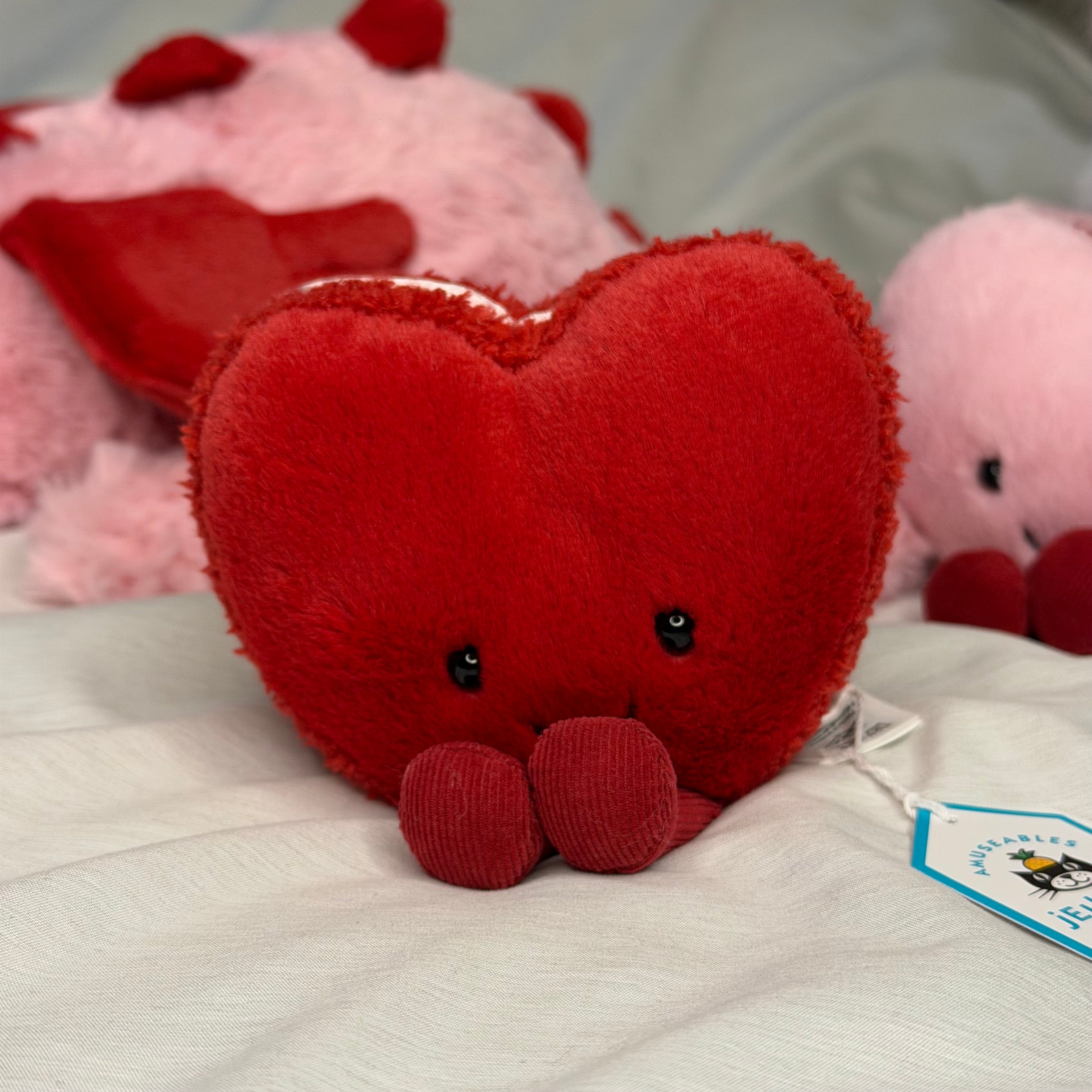 Arlette Heart Macaron