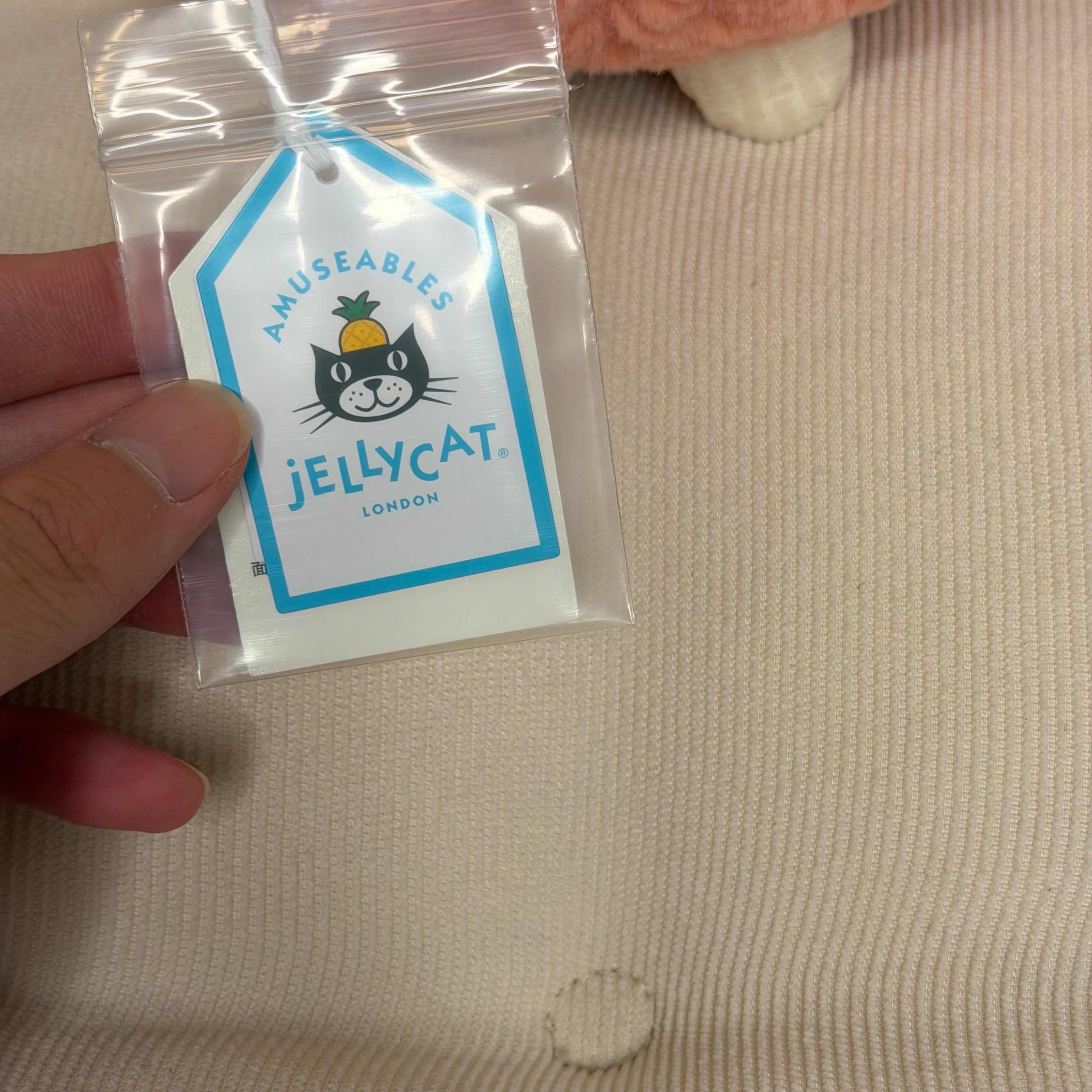 Shanghai Exclusive Melbie Peach Cake