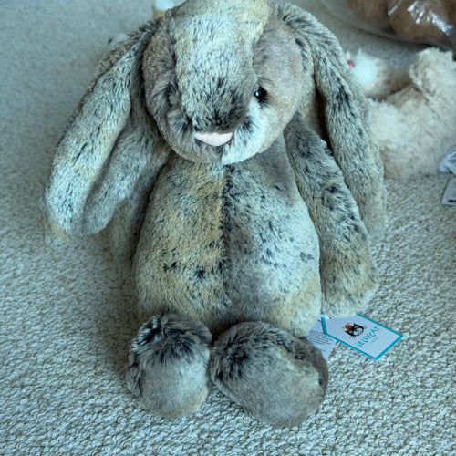 Medium Bashful Woodland Bunny