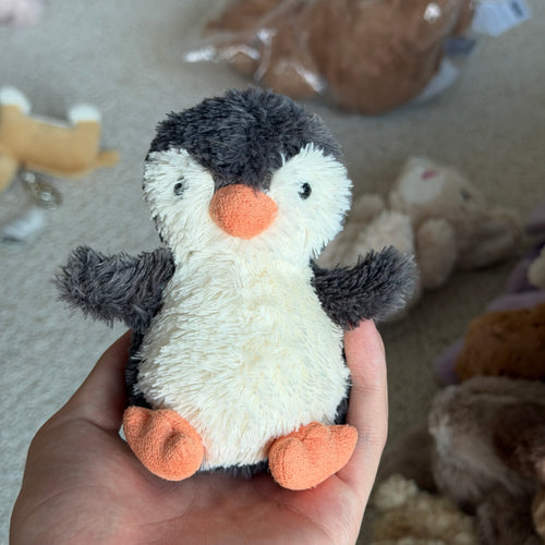 Small Peanut Penguin